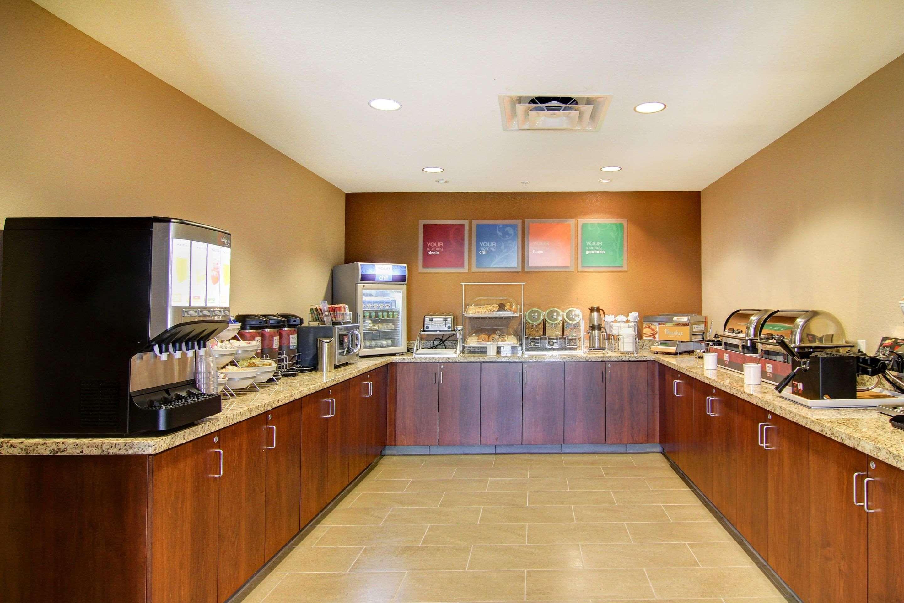 Comfort Suites Carlsbad Exterior foto