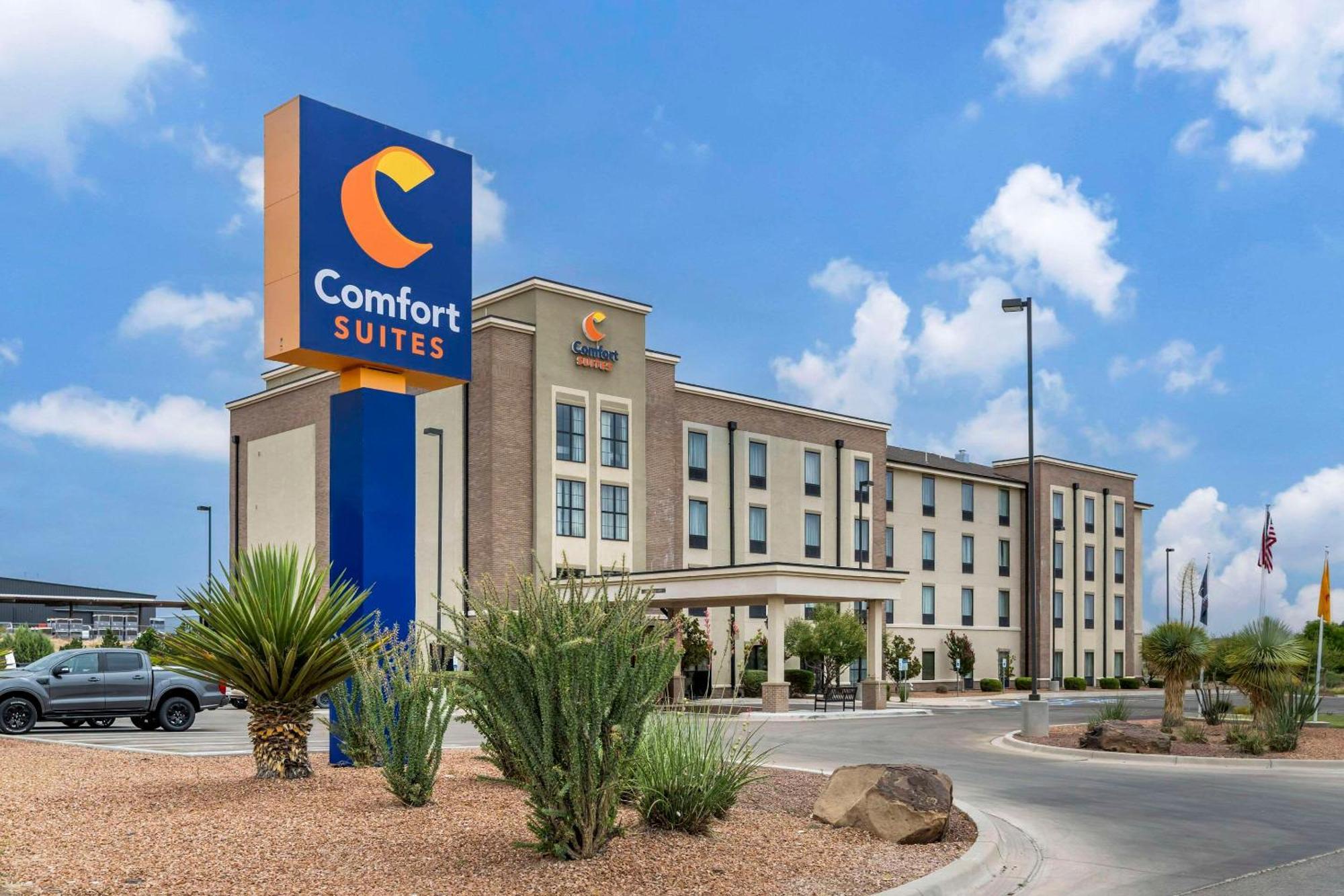 Comfort Suites Carlsbad Exterior foto