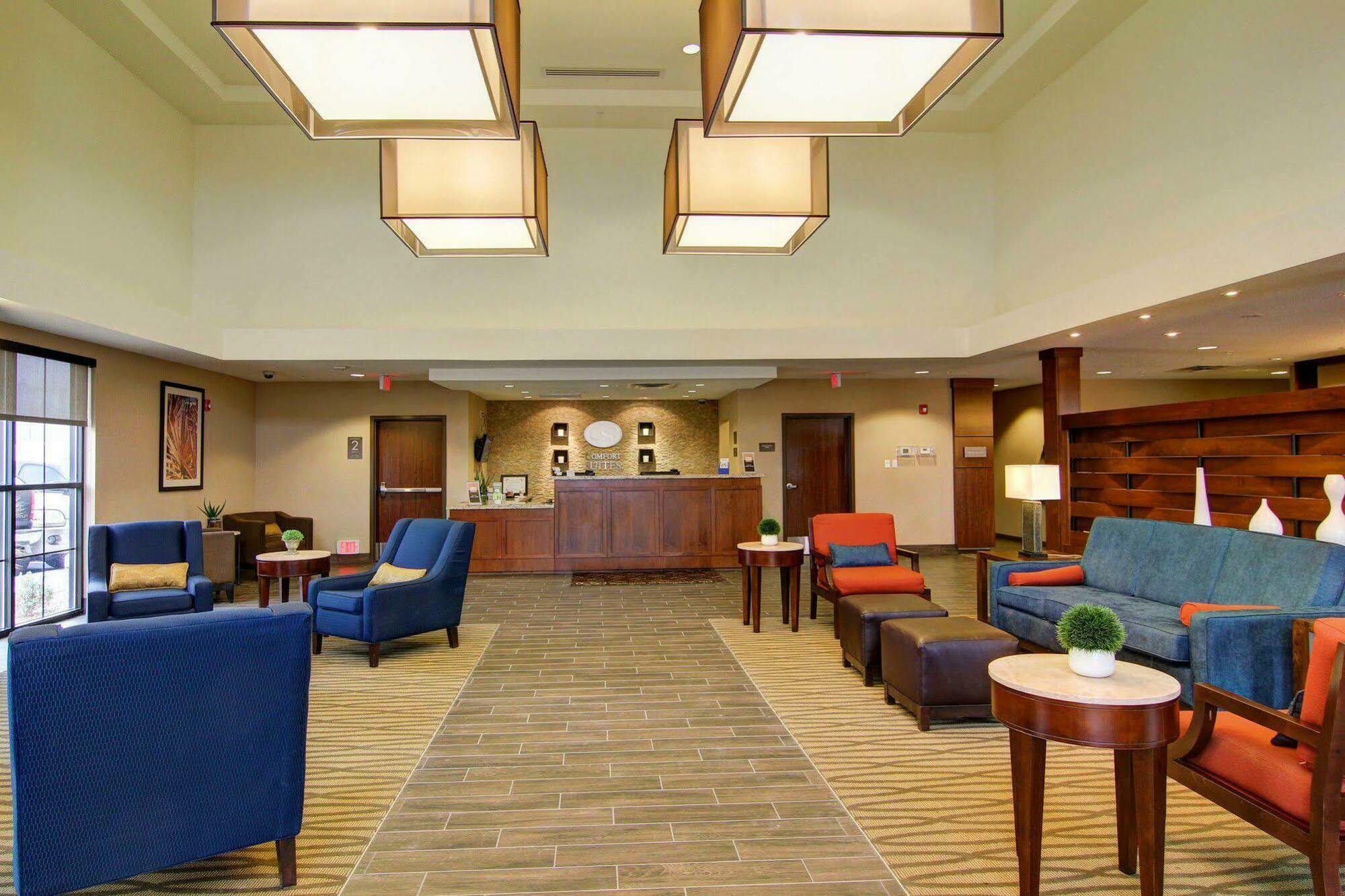 Comfort Suites Carlsbad Exterior foto